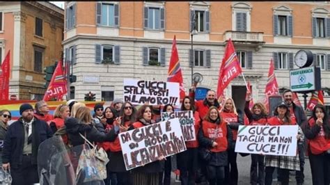 sciopero gucci roma|Gucci trasferisce le sedi dell’ufficio di stile da Roma a Milano .